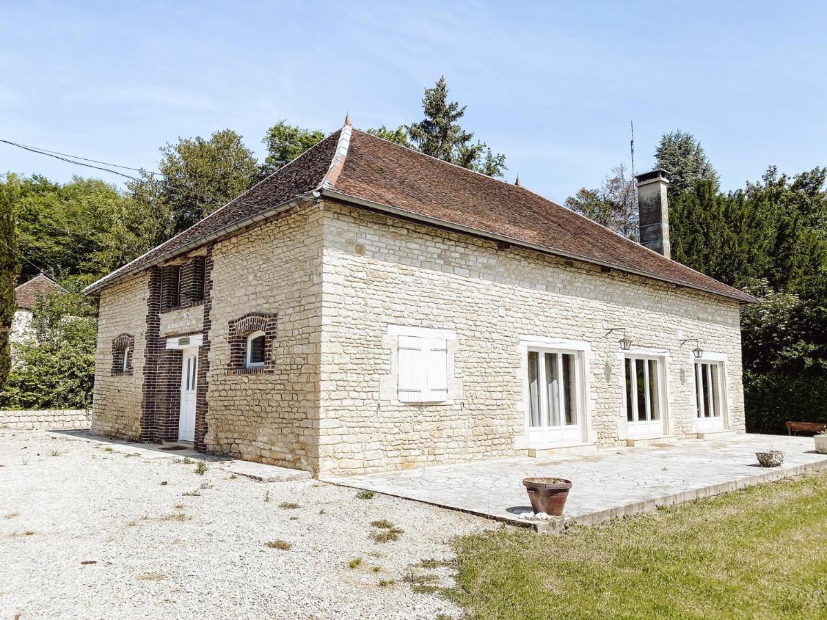 Гостевой дом Le Val Suzenay Vendeuvre-sur-Barse Экстерьер фото